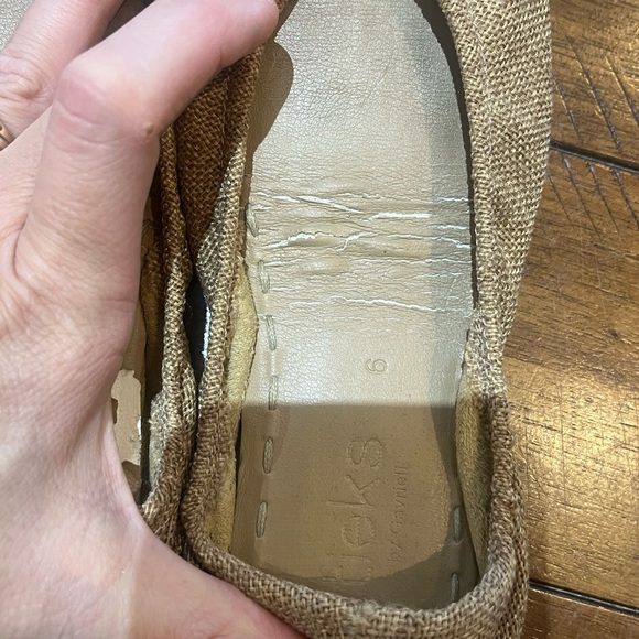 Tieks Tan Slippers with Blue Detail - Picture 6 of 7